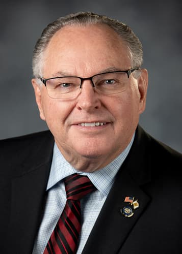 Sen. Rollan A. Roberts headshot