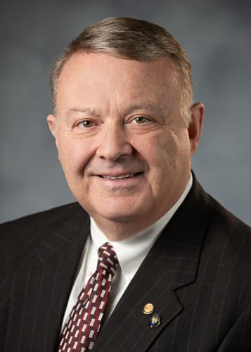 Sen. Mark Hunt headshot