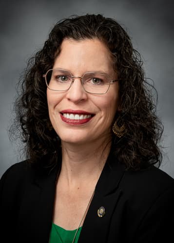 Sen. Patricia Rucker headshot